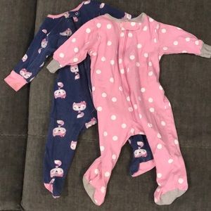 Set of two Gerbers Footy pajamas